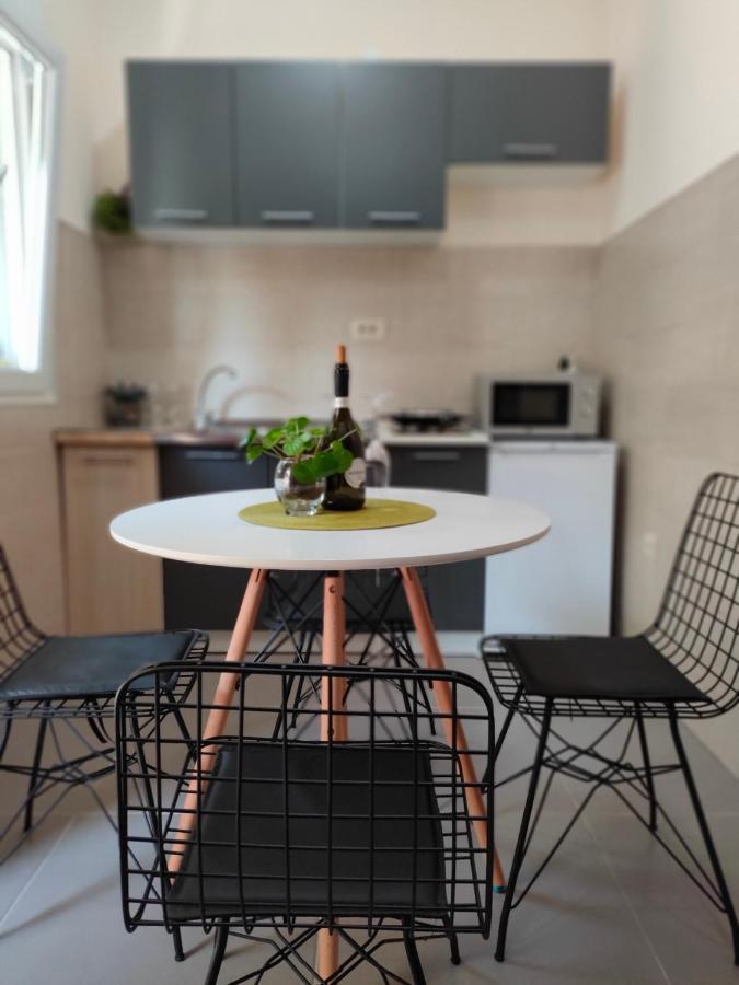 Studio Apartman Rea Котор Экстерьер фото